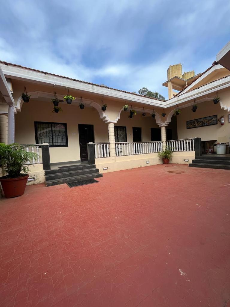 Vagator House Resort Goa Exterior foto